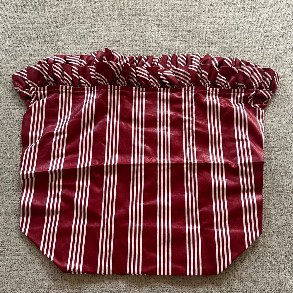 Longaberger 1998 Winter Wishes Berry Stripe Basket Liner Red White 2655717